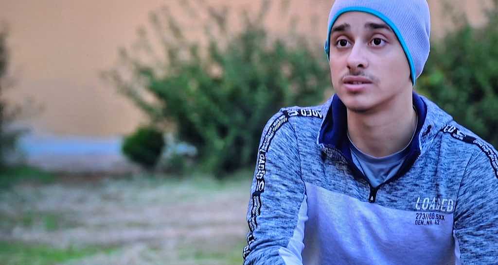 enfermé en syrie, le fils du terroriste fabien clain souhaite revenir en france