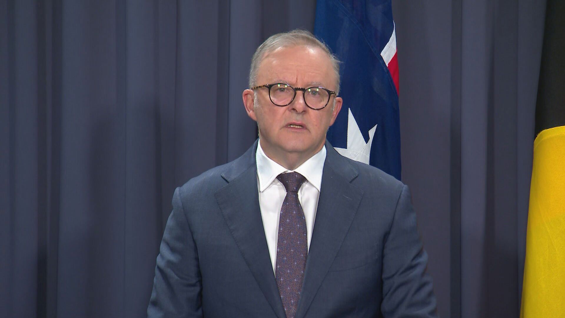 prime minister says shopping centre attack 'horrific act of violence'