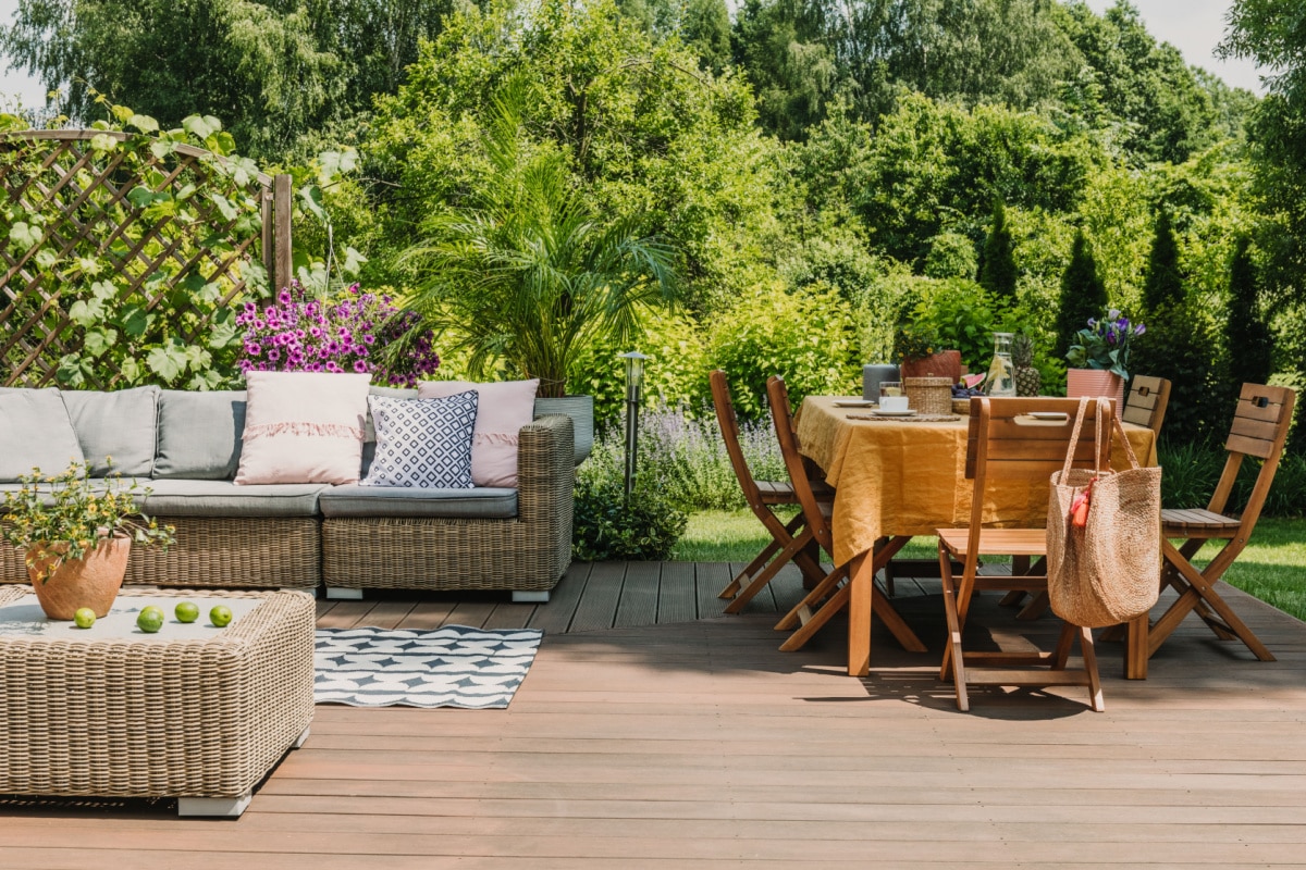 5 astuces imparables pour préparer votre terrasse aux beaux jours