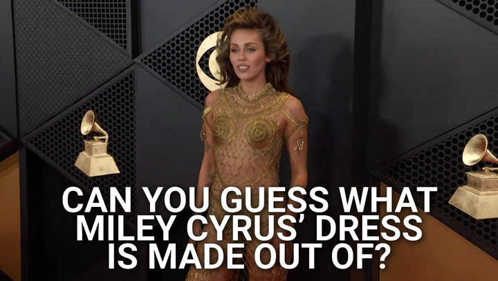 We Just Realized Miley Cyrus’ Wild Grammys Dress Was Made Of 14,000 ...