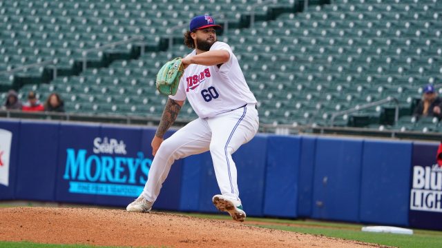 blue jays’ alek manoah ties career high with 12 ks in strong rehab outing with bisons