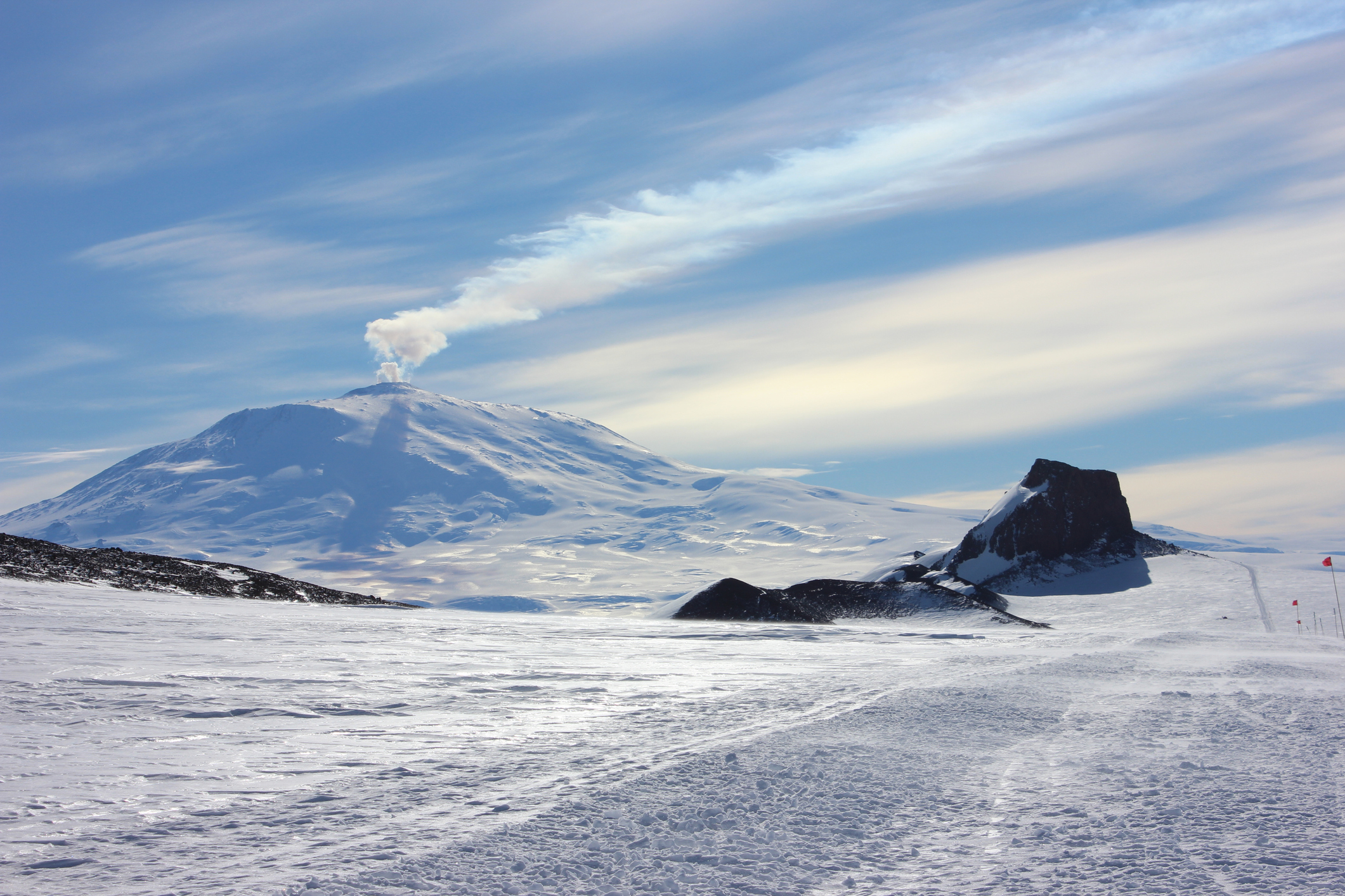 e se os vulcões da antártida entrassem em erupção? veja o estudo