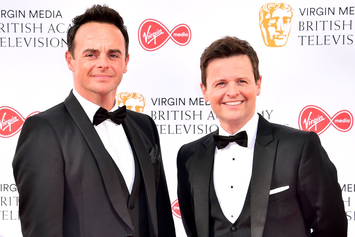 ‘we truly adored saturday night takeaway’ – ant and dec sign off finale