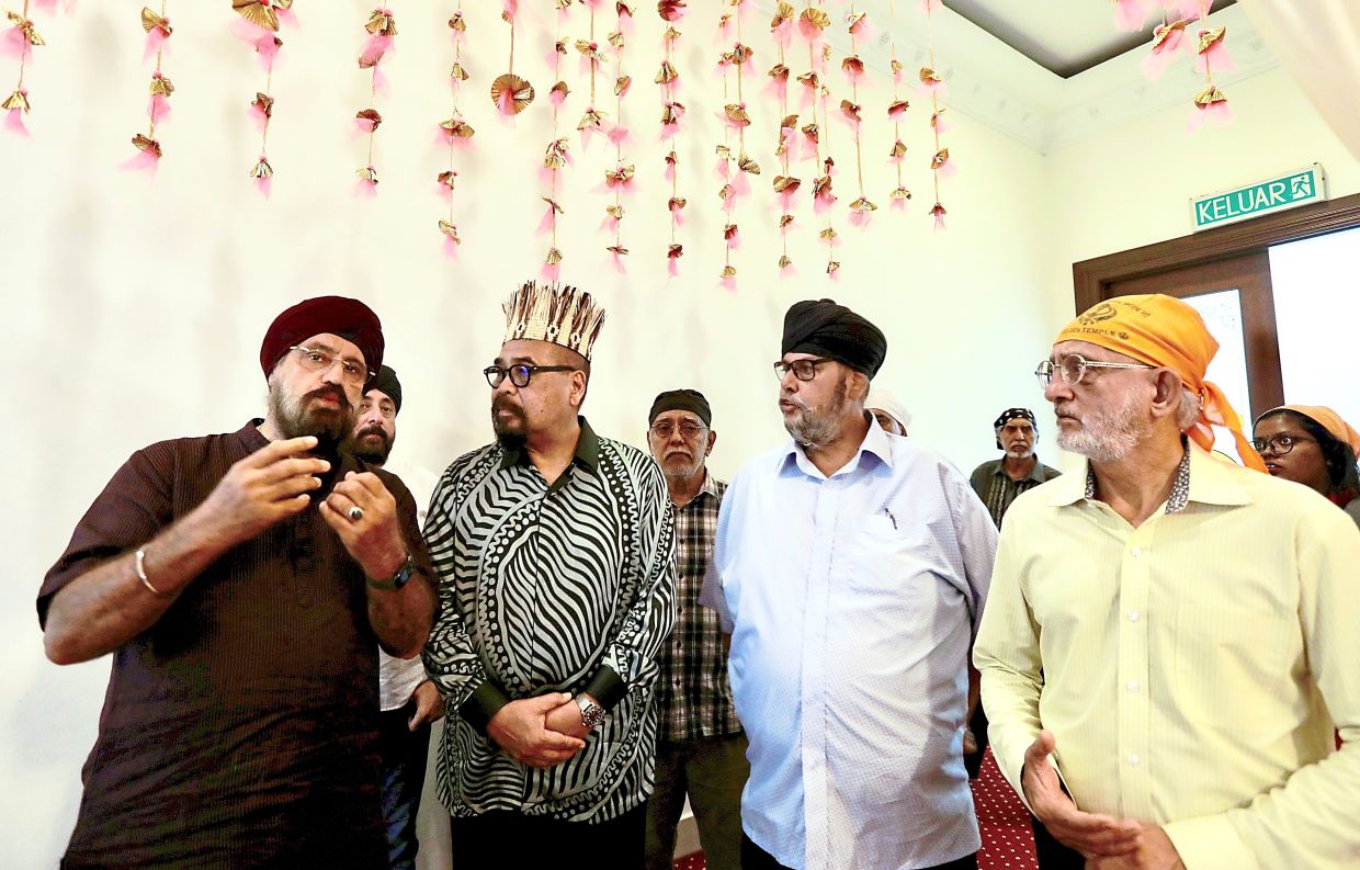 ramli pays tribute to sikh community