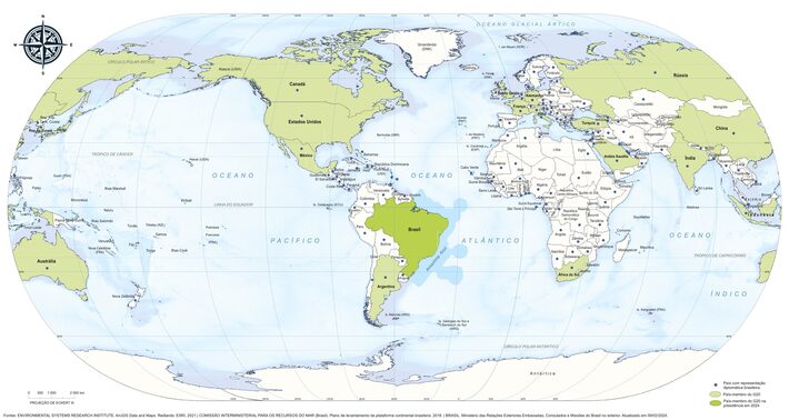 atlas do ibge com brasil no centro vira polêmica: como surgiu o marco zero dos mapas?