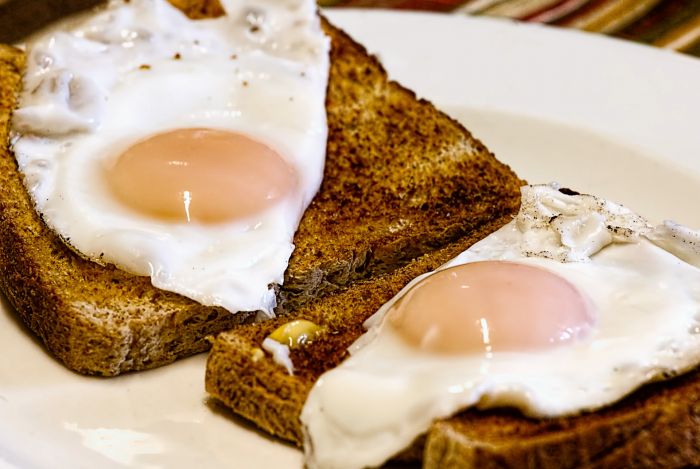 el estudio científico que derriba los mitos acerca del impacto de comer huevos en el corazón