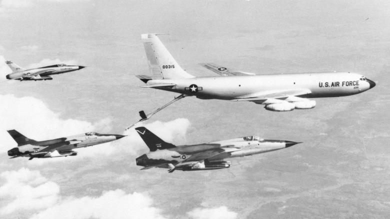 american jets that made a difference during the vietnam war