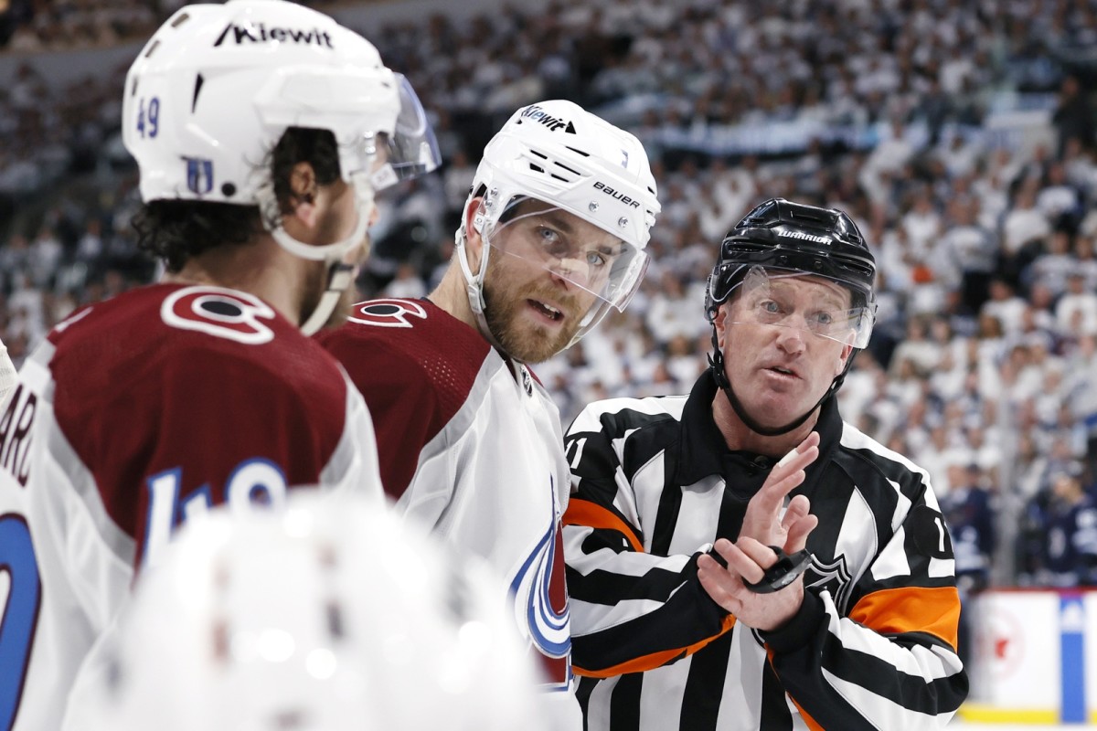 avalanche embrace road start for round 2 series of stanley cup playoffs