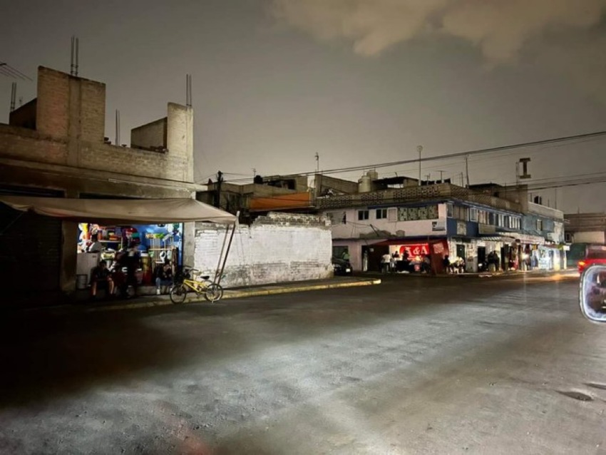mega apagón afecta a varias ciudades en méxico; cfe no se ha pronunciado al respecto