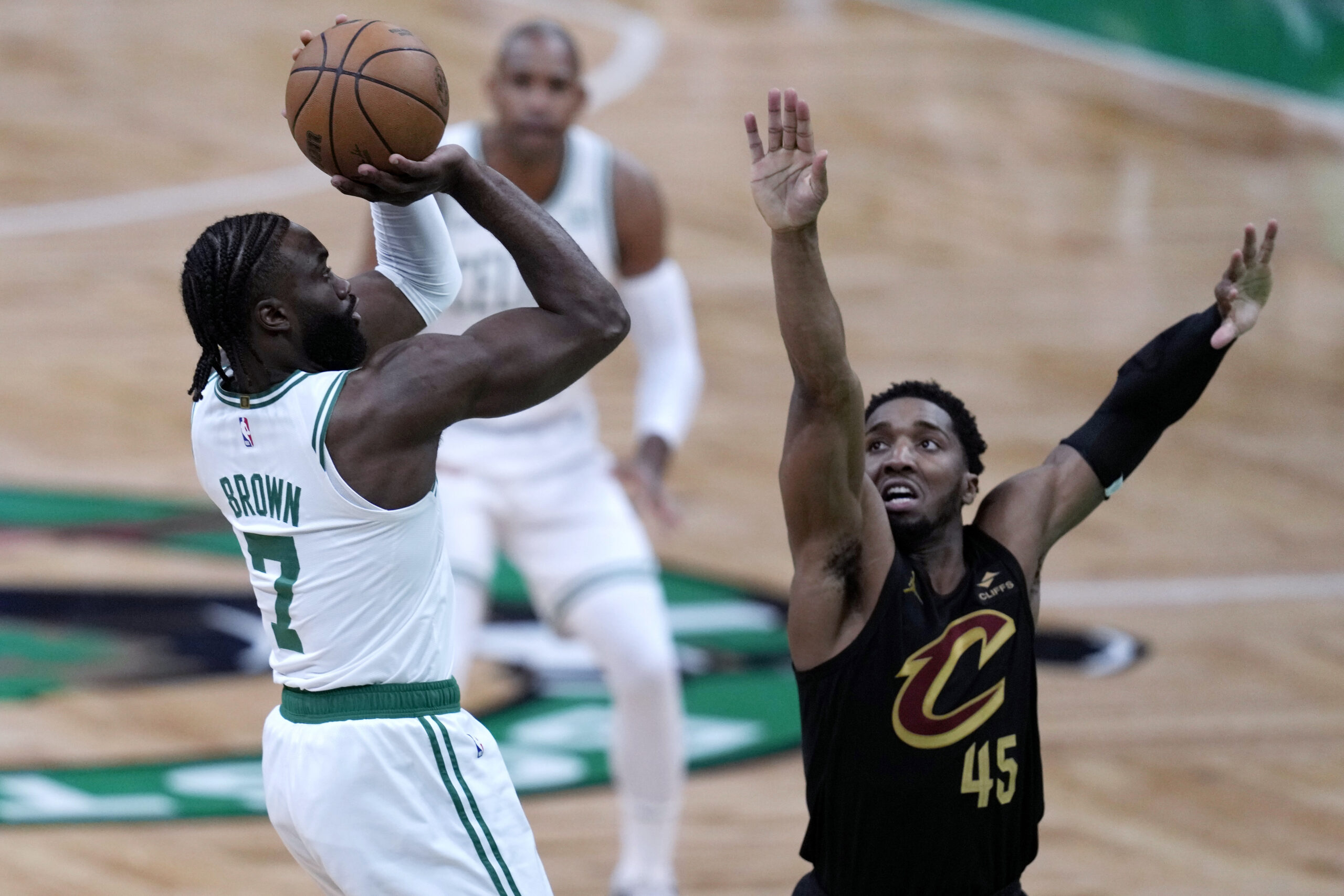 nba: celtics’ 3-point onslaught buries cavaliers in game 1