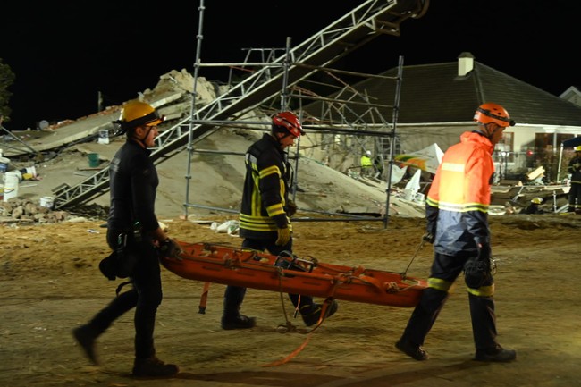 george building collapse rescue goes into 40th hour with 36 people retrieved, seven declared dead