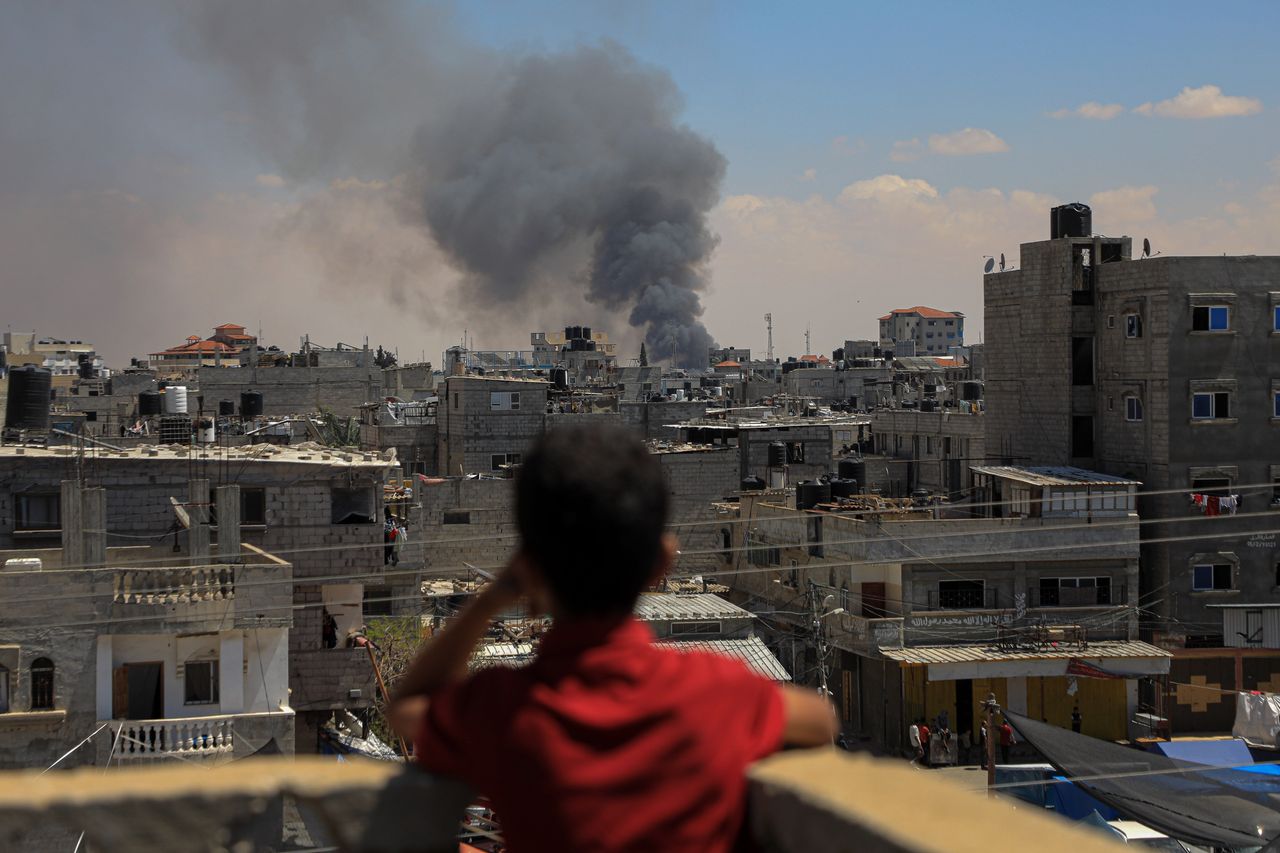 u.s. stalls weapons shipment to israel in bid to stop rafah offensive