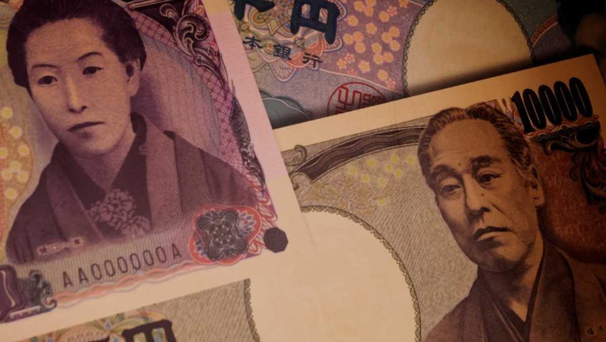 hacienda analiza volver al mercado de deuda en yenes, moneda de japón