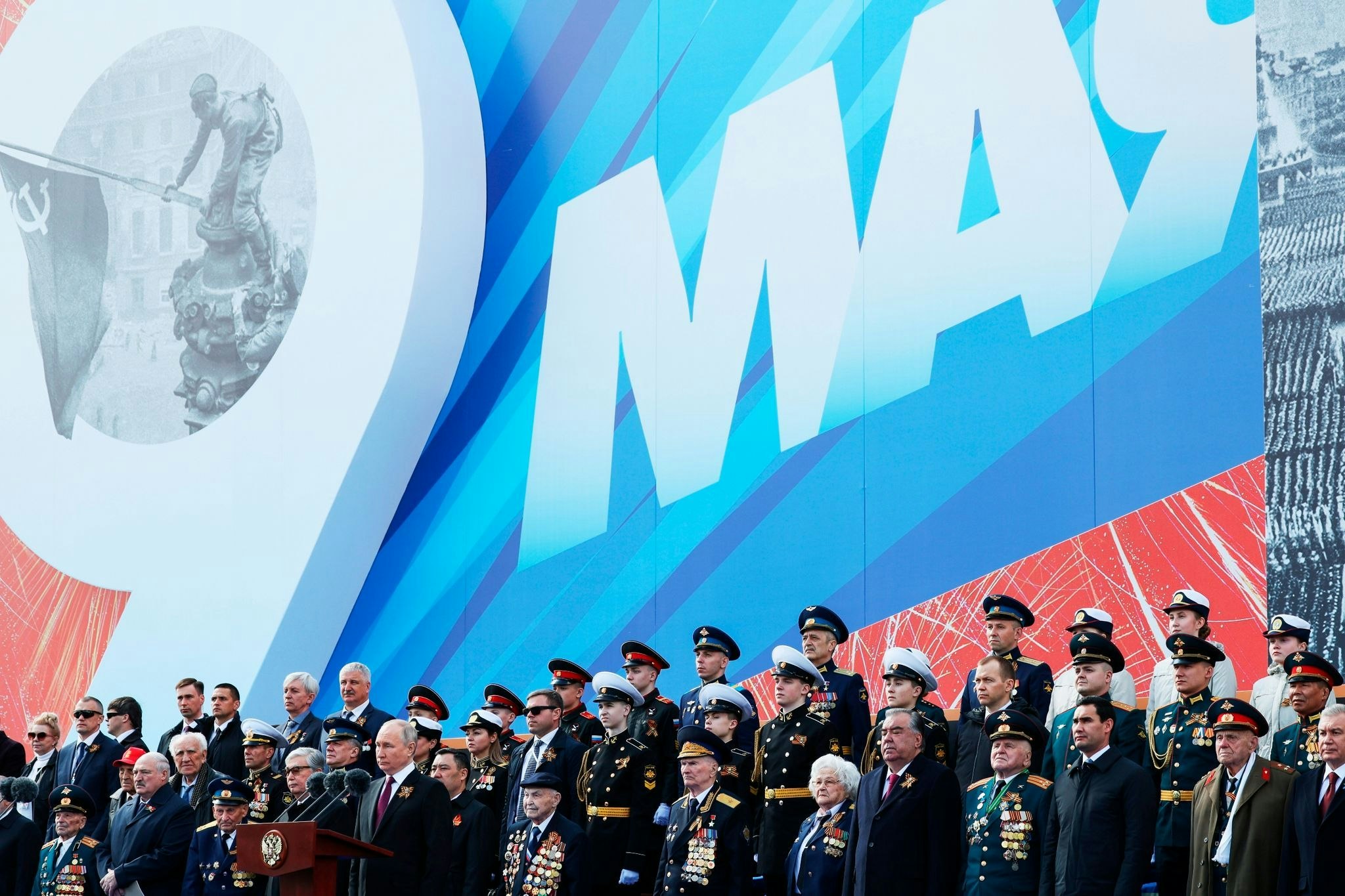 russischer angriffskrieg: parade ohne sieg - putin rüstet sich für langen krieg