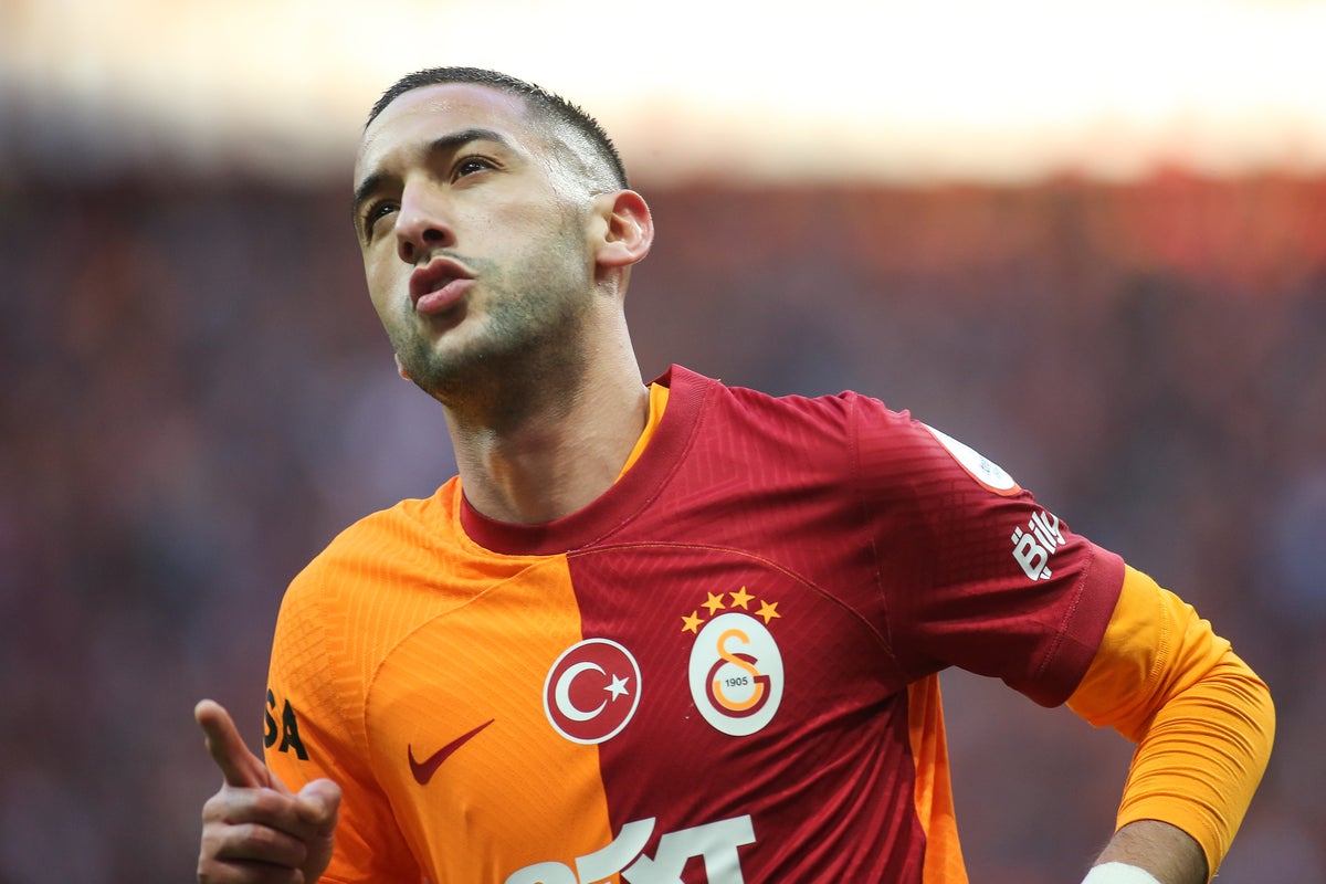 hakim ziyech to leave chelsea as galatasaray line up permanent summer transfer