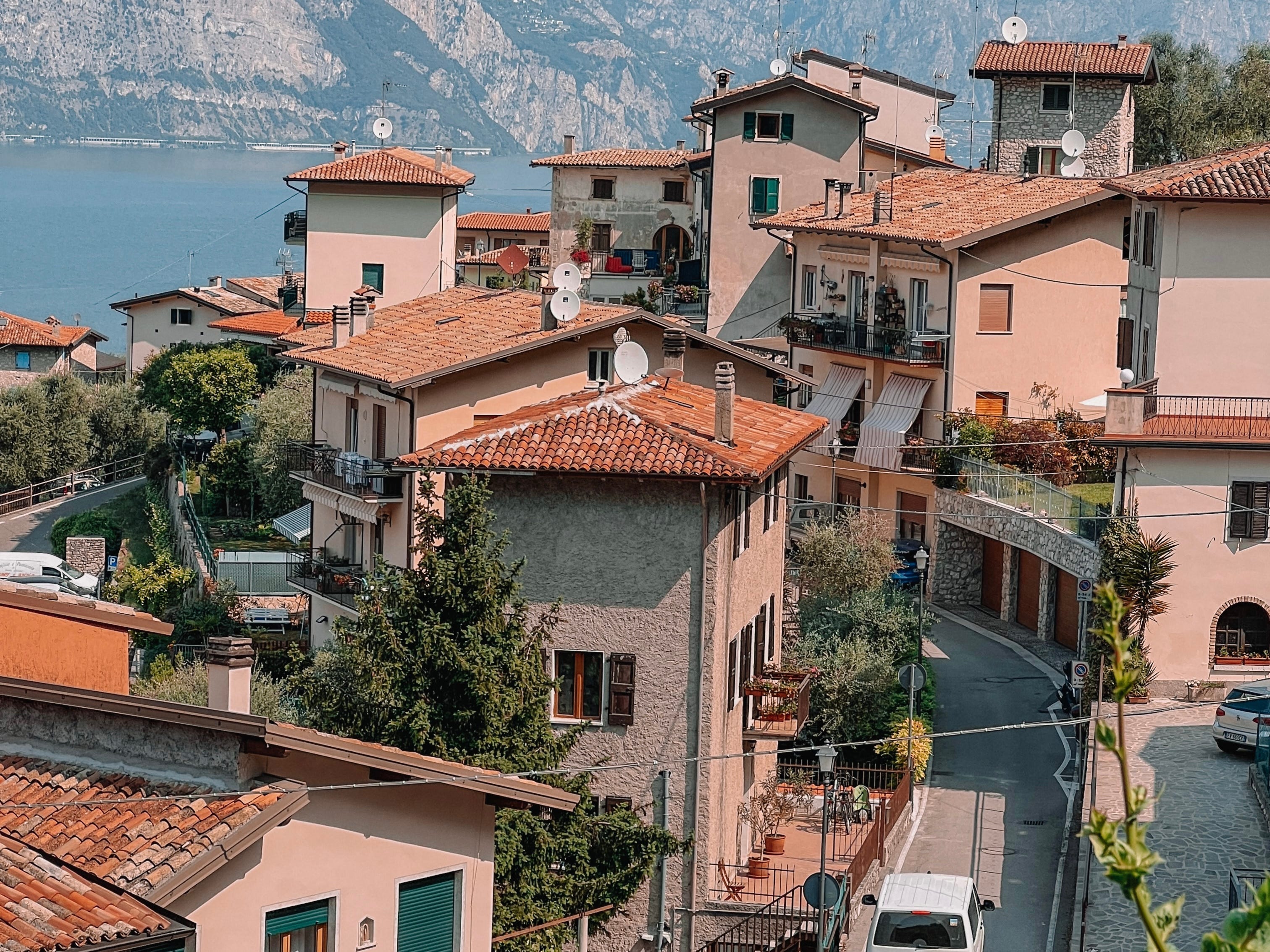 microsoft, i quit my finance job and became an airbnb host in italy. i have no regrets about choosing happiness over money.