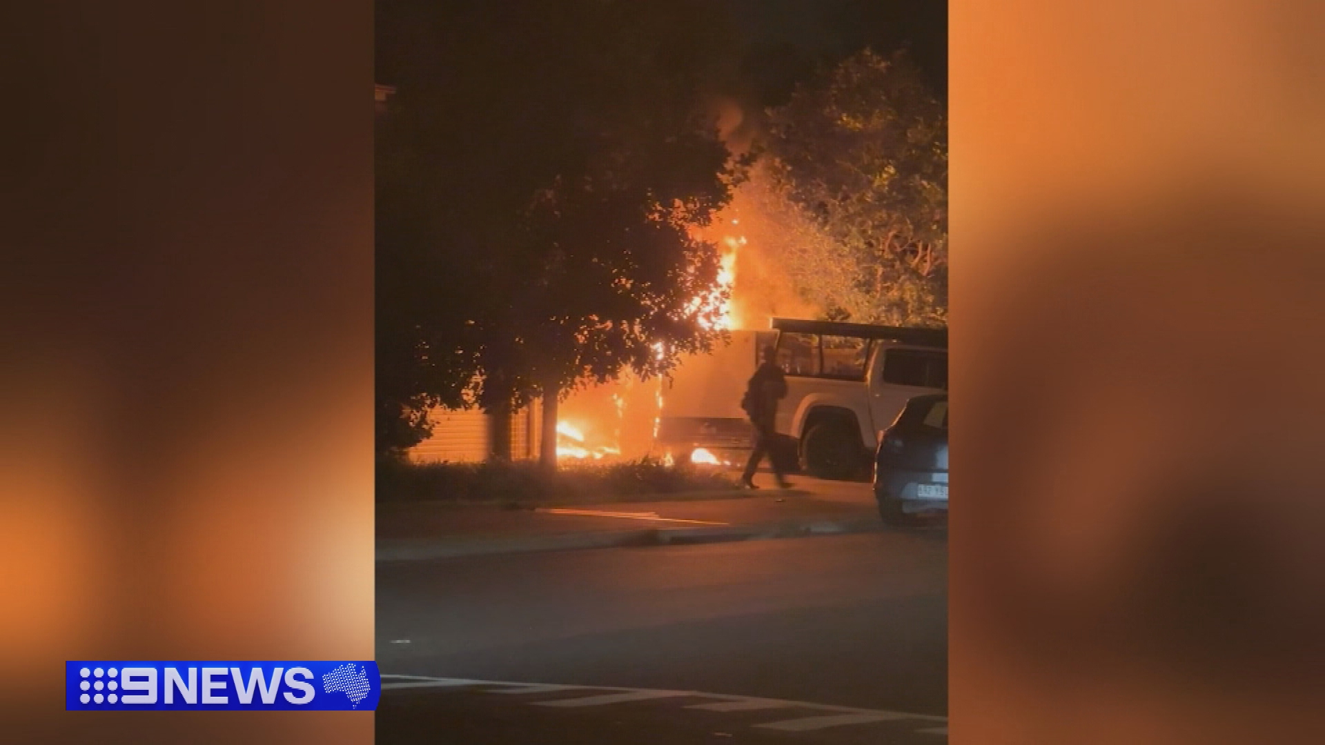 heroic neighbours rush to help man after queensland house fire