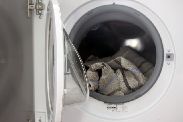 6 household items you should always toss into the laundry, according to pros