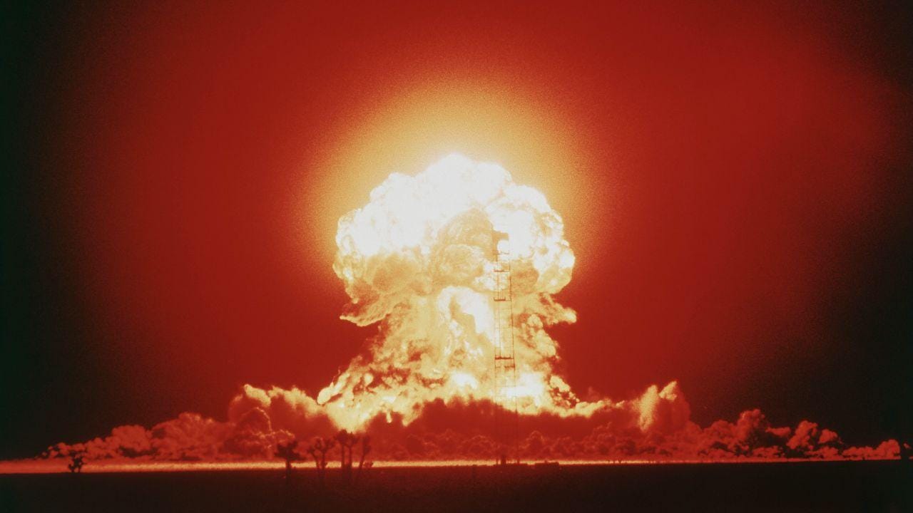 putin à beira do último patamar antes da iii guerra mundial: a bomba nuclear tática está prestes a entrar na guerra