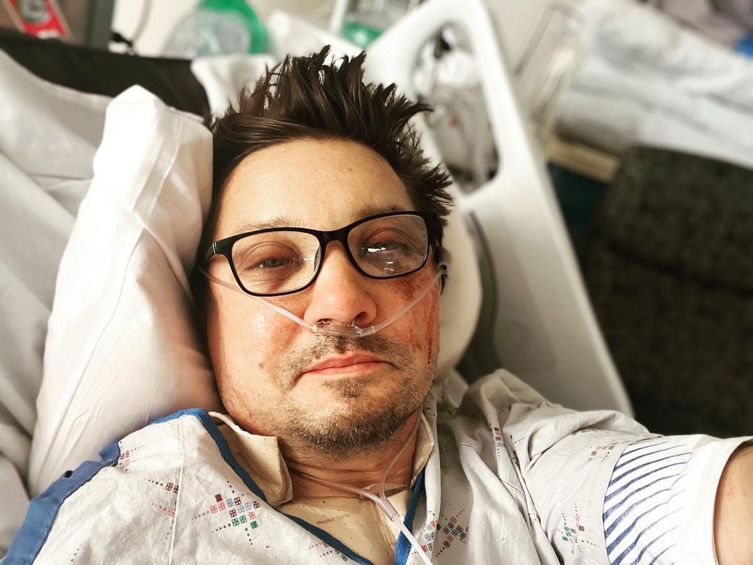jeremy renner 'died' after terrifying snowplough accident that left him with 30 broken bones