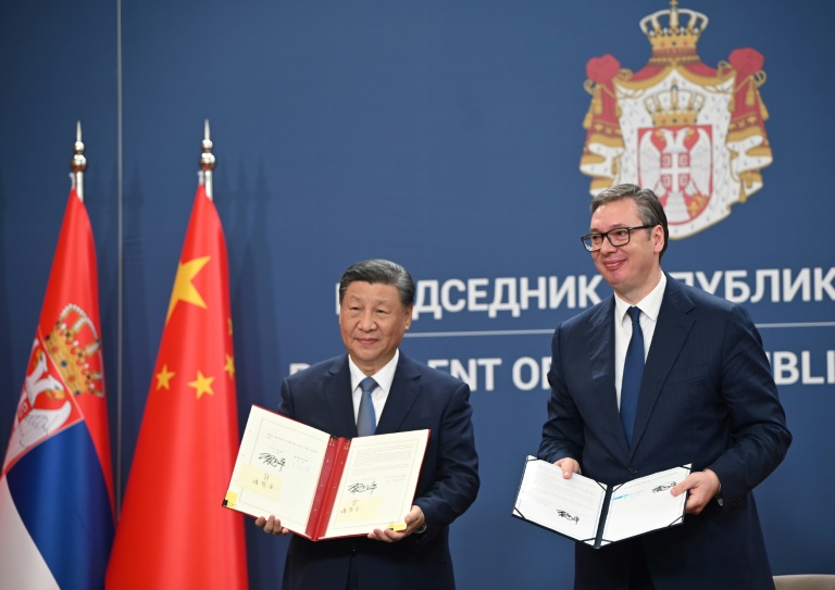 staatsbesuch von xi: serbien und china versichern sich ihrer freundschaft