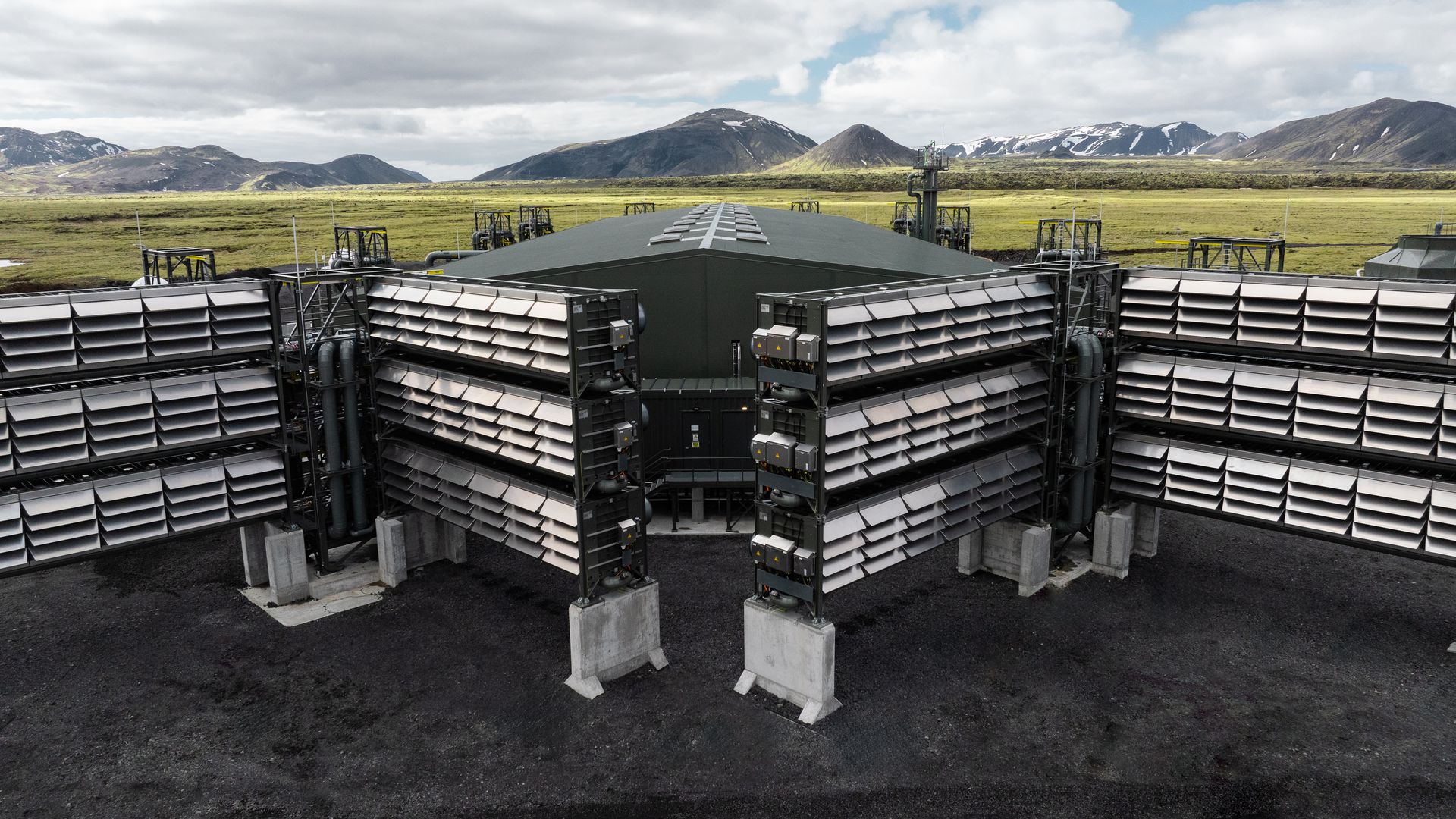 microsoft, the world’s largest carbon removal plant is here, and bigger ones are on the way