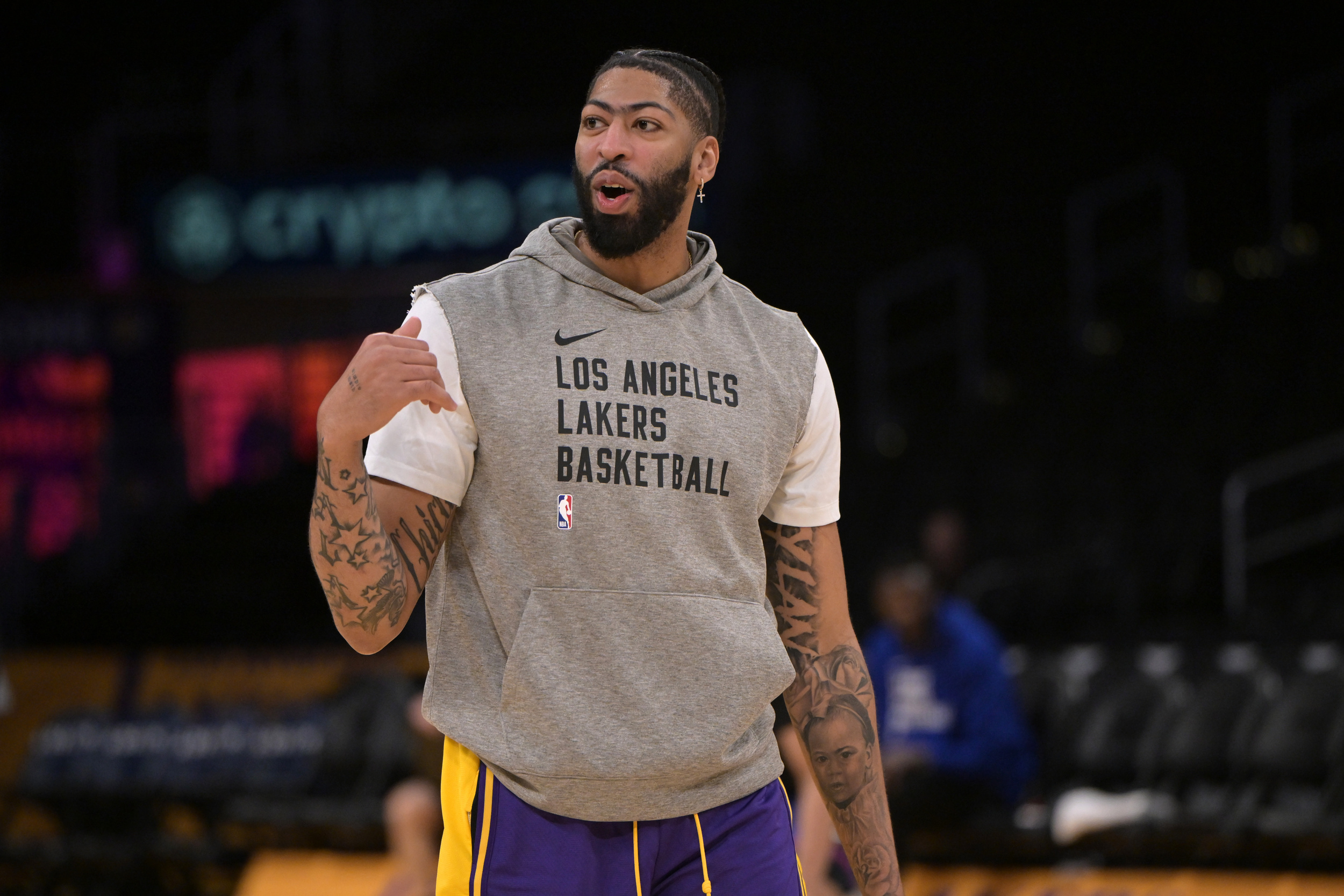 lakers want anthony davis' opinion in search for next head coach