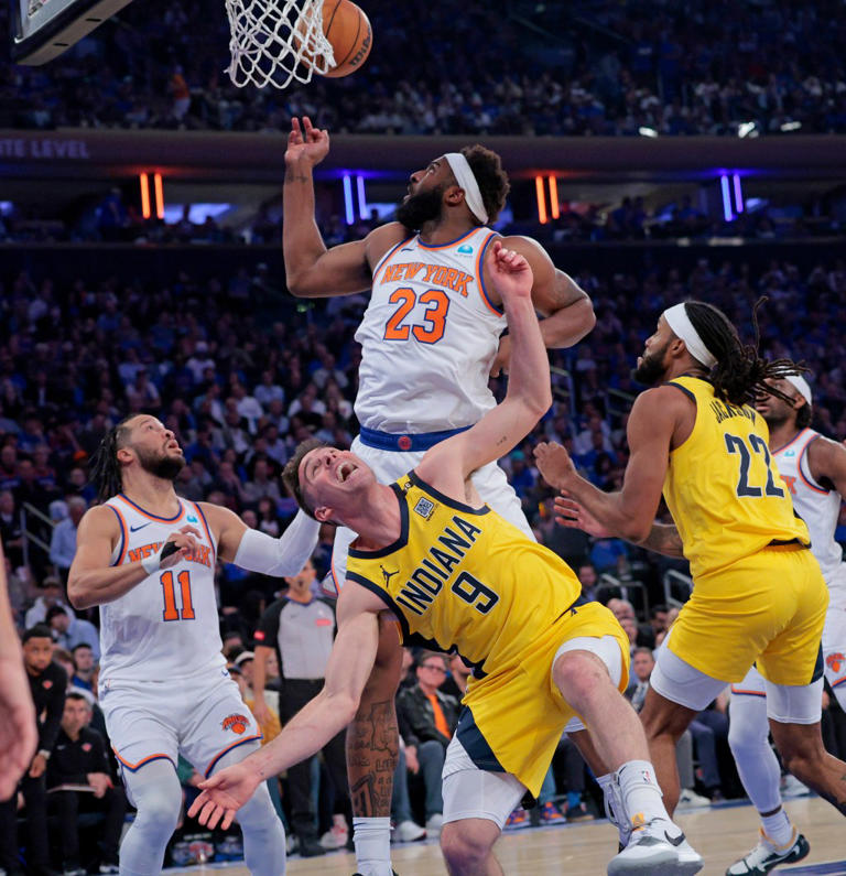 Mitchell Robinson’s latest injury underscores Knicks’ Isaiah ...