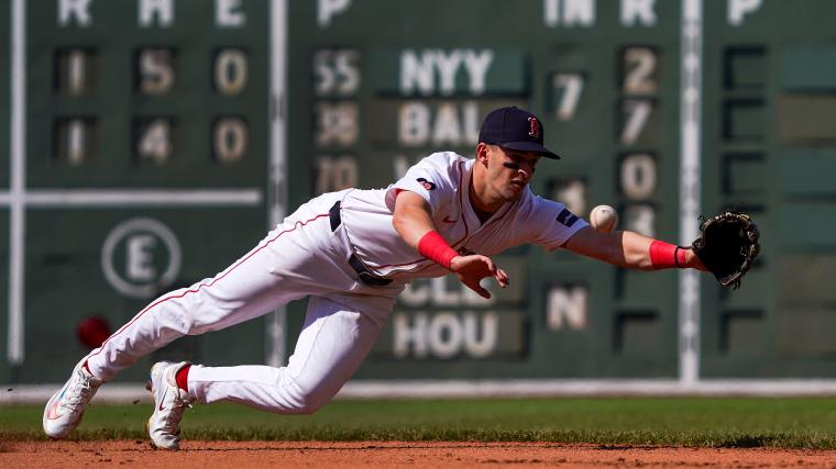 red sox trade recently dfa'd infielder to braves