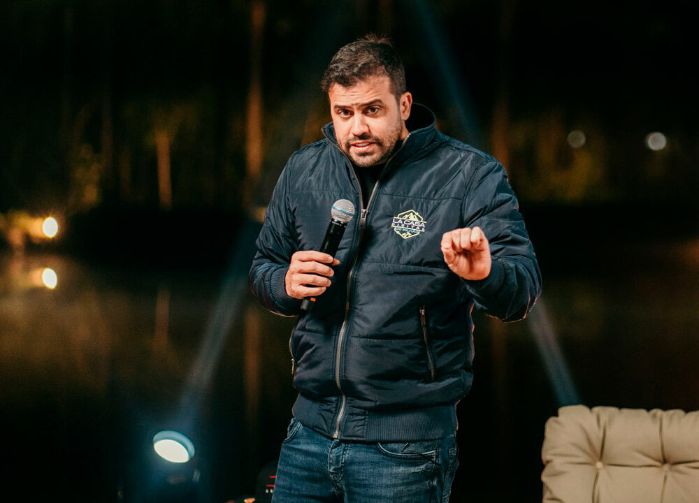 Pablo Marçal diz que show de Madonna foi ritual satânico tendo corpos