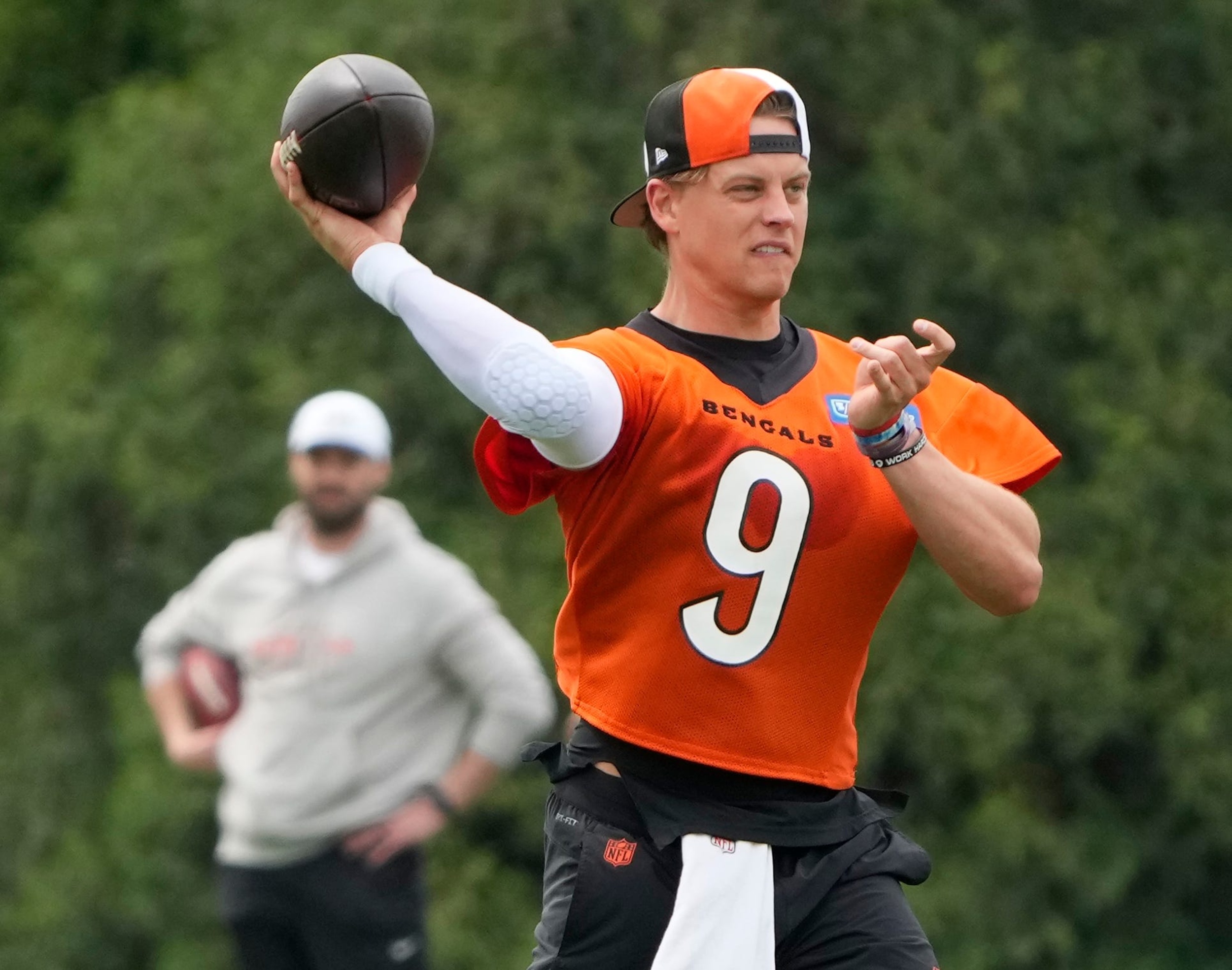joe burrow shares 'support' for bengals who requested trades