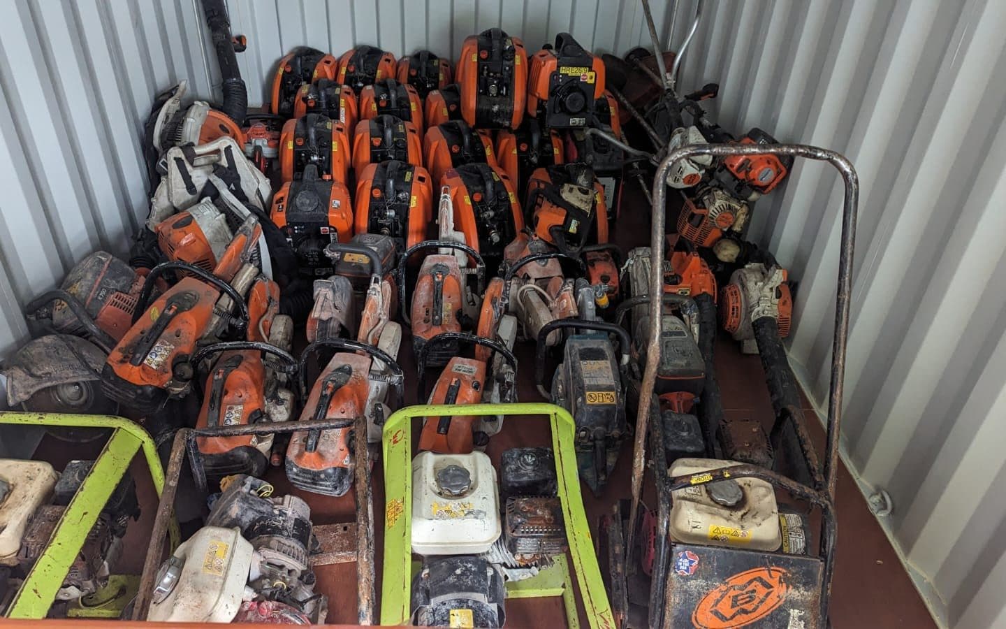 power tool with tracking device leads police to £500,000 hoard