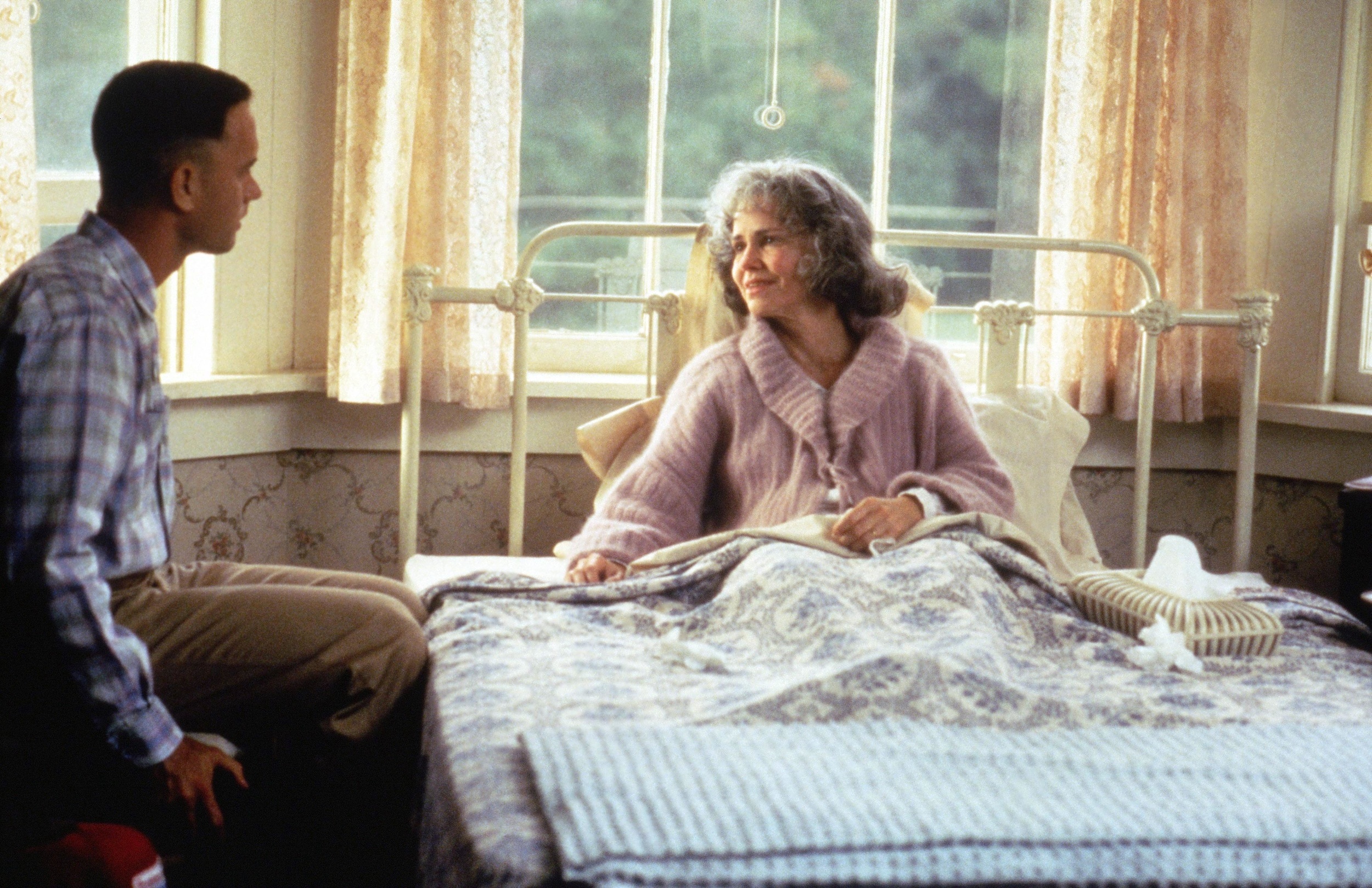<p>Field plays Forrest’s mother, both when he is a child and an adult. Some old-age makeup was required for the latter. Field is only 10 years older than Hanks. The two played contemporaries and love interests in the ‘80s comedy <em>Punchline</em>.</p><p><a href='https://www.msn.com/en-us/community/channel/vid-cj9pqbr0vn9in2b6ddcd8sfgpfq6x6utp44fssrv6mc2gtybw0us'>Follow us on MSN to see more of our exclusive entertainment content.</a></p>