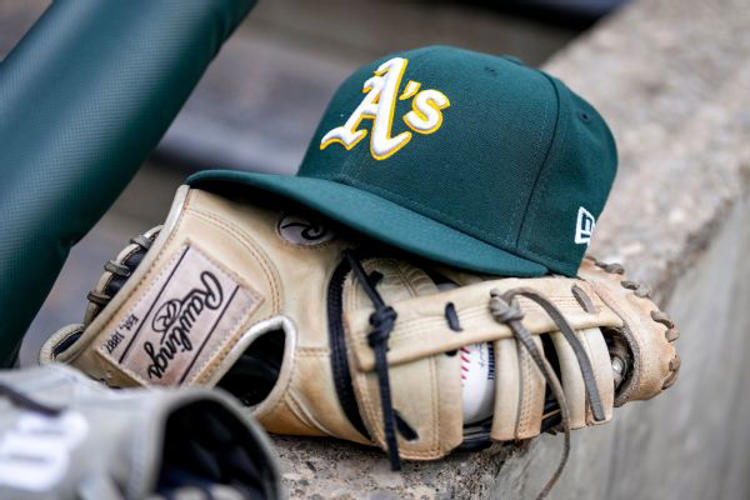 Athletics place SS Darell Hernaiz on IL with ankle injury