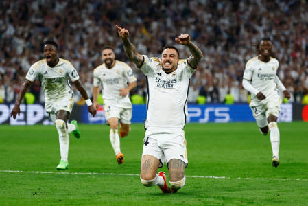 Real Madrid 2-1 Bayern Munich (agg 4-3): Chaotic late Joselu brace sends Real into Champions League final<br><br>