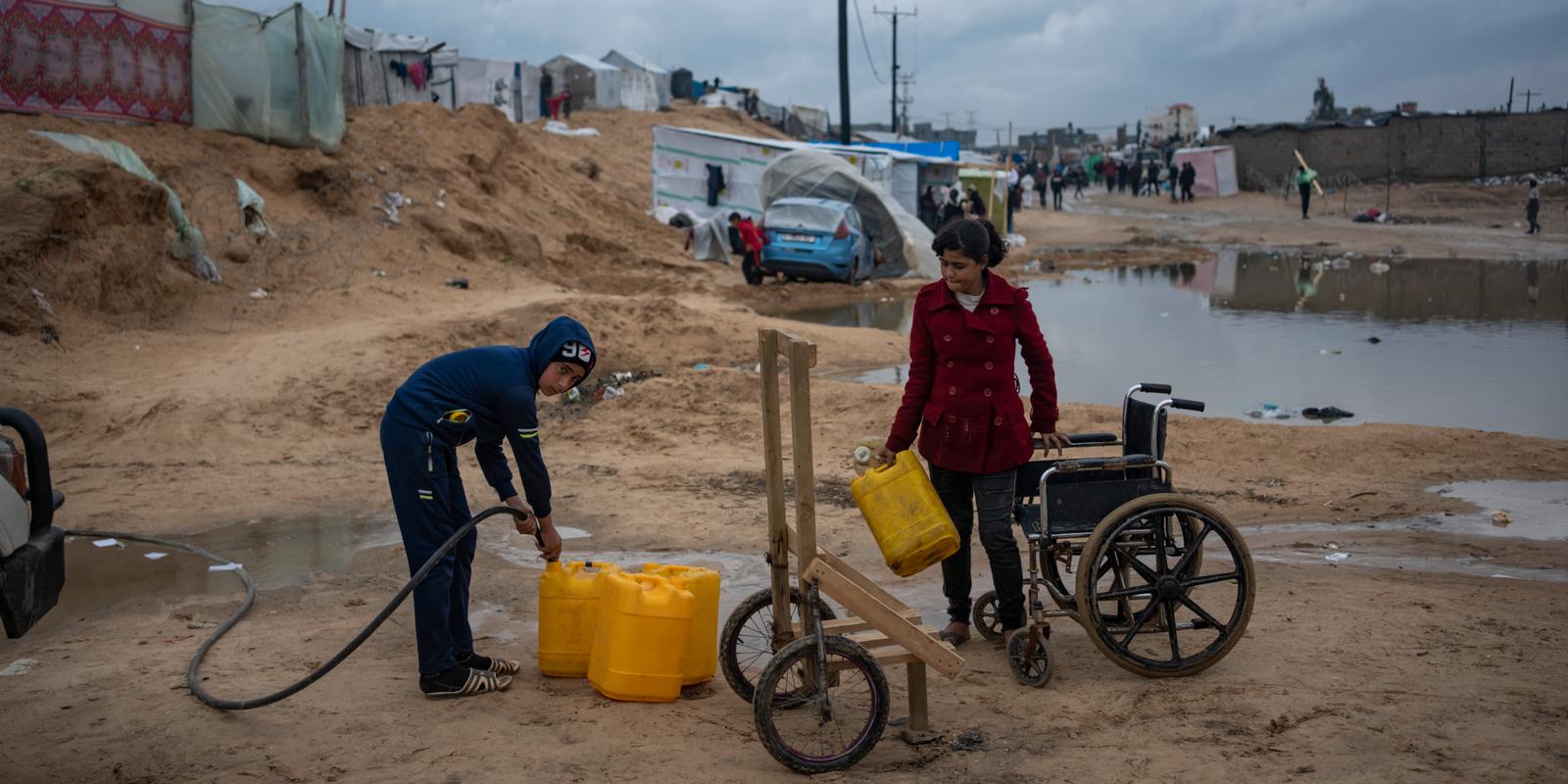 mer än hälften av gazas vattensystem har förstörts
