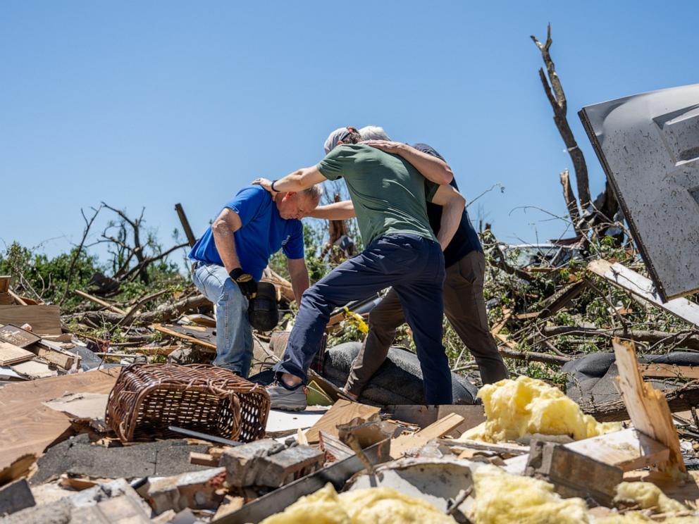 50 million americans under severe weather threats amid multiday tornado outbreak