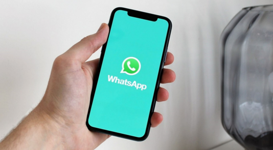 Alerta WhatsApp: cómo es la nueva estafa en la que te roban todos los datos y acceden a tu homebanking