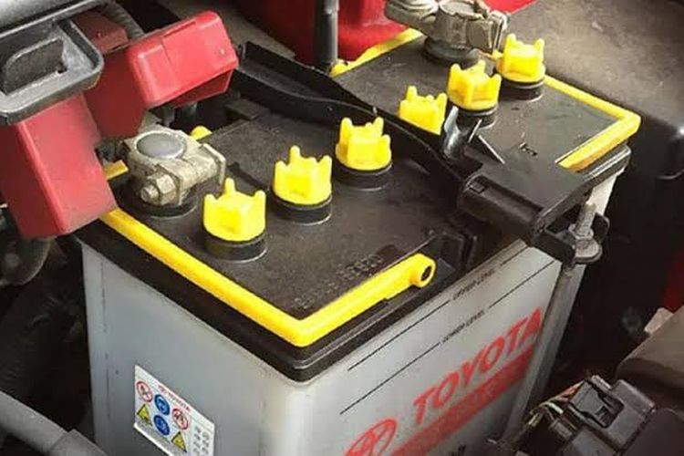 Pasang Aki yang Tepat, Diabaikan Jadi Kebakaran Mobil