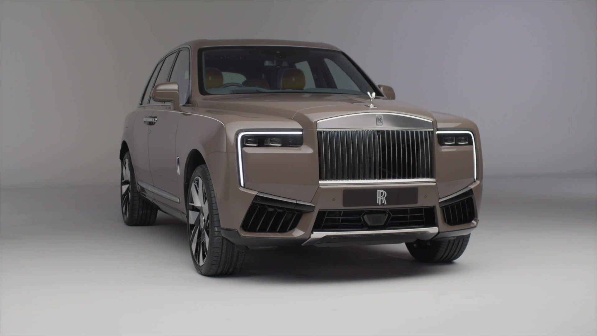 Rolls-Royce presents Cullinan Series II - A bold evolution of the world's pre-eminent super-luxury SUV