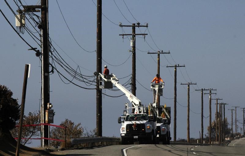 california regulators ok change of how power bills are calculated