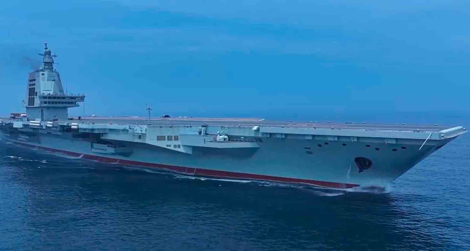 vidéo montre les détails du nouveau porte-avions chinois type 003 fujian lors des essais en mer