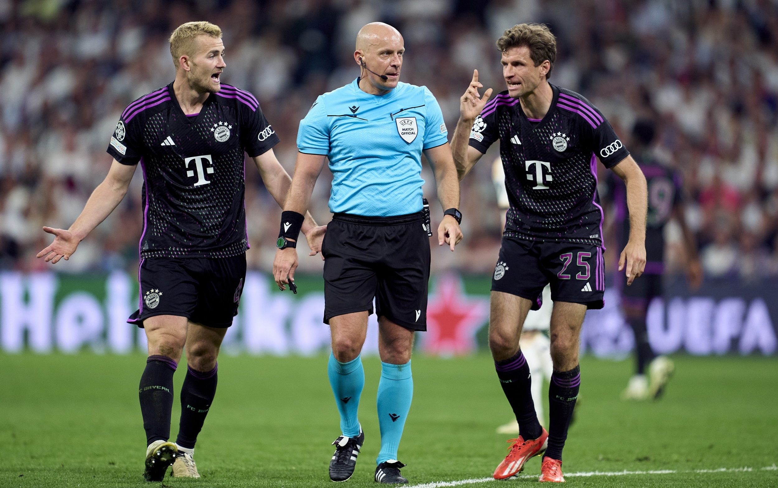thomas tuchel blasts officials after ‘disastrous’ offside decision costs bayern munich dearly
