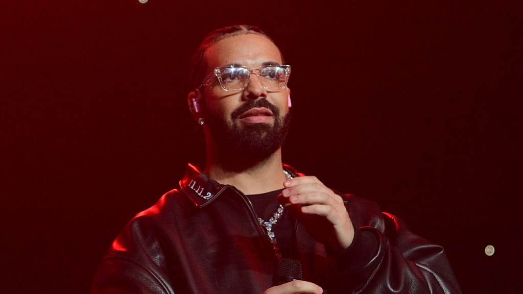 intruder detained outside drake's toronto mansion one day after shooting