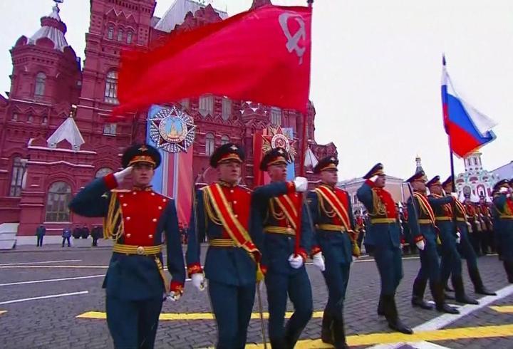 rusya'da 'zafer günü' kutlamaları başladı: kızıl meydan'da gövde gösterisi!