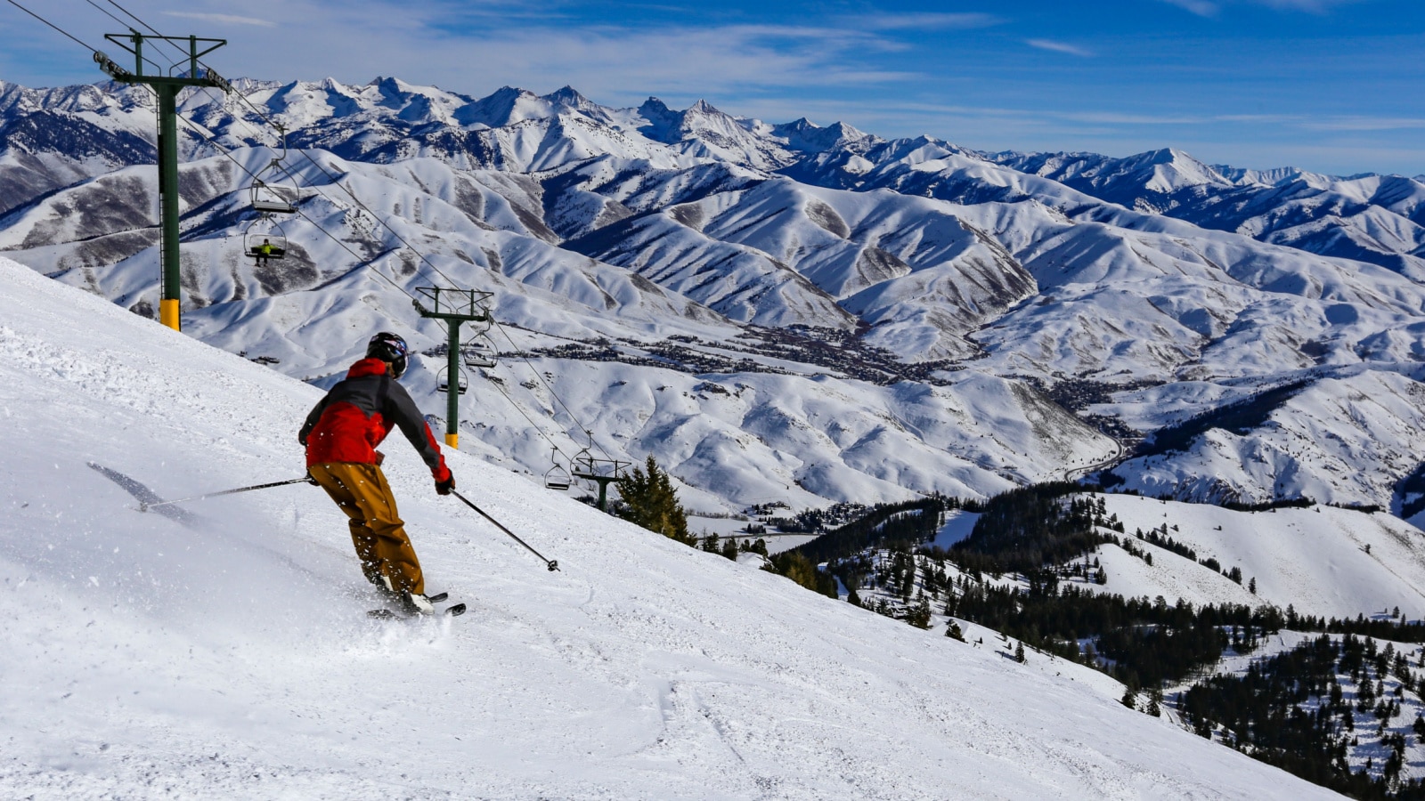 <p>Located in the mountain resort town of Sun Valley, this area is a must-visit for year-round outdoor adventures. It’s known for skiing, hiking, and a vibrant arts scene.</p>