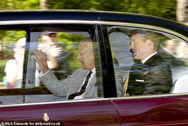 king charles arrives at training base for army's royal engineers
