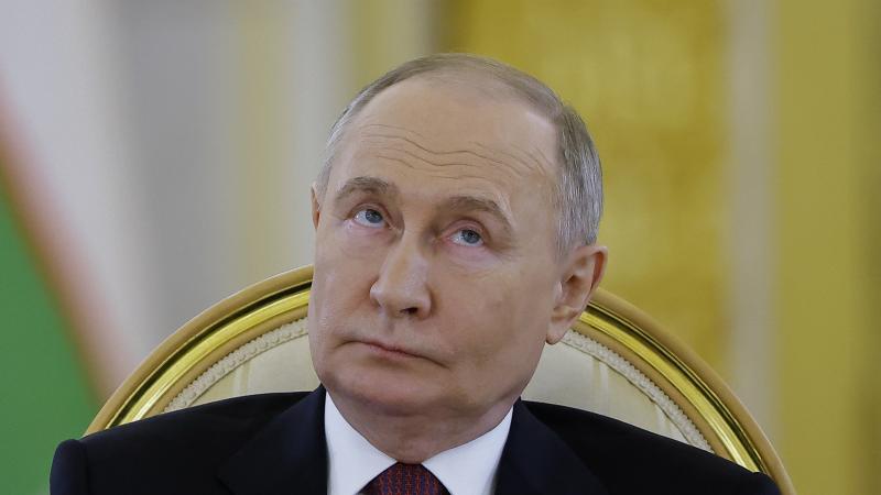 « la russie fera tout pour éviter un affrontement mondial », affirme vladimir poutine