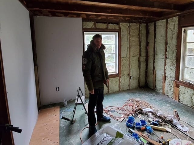 microsoft, i bought an abandoned house and tried to renovate it but failed. i'll never buy another fixer-upper.