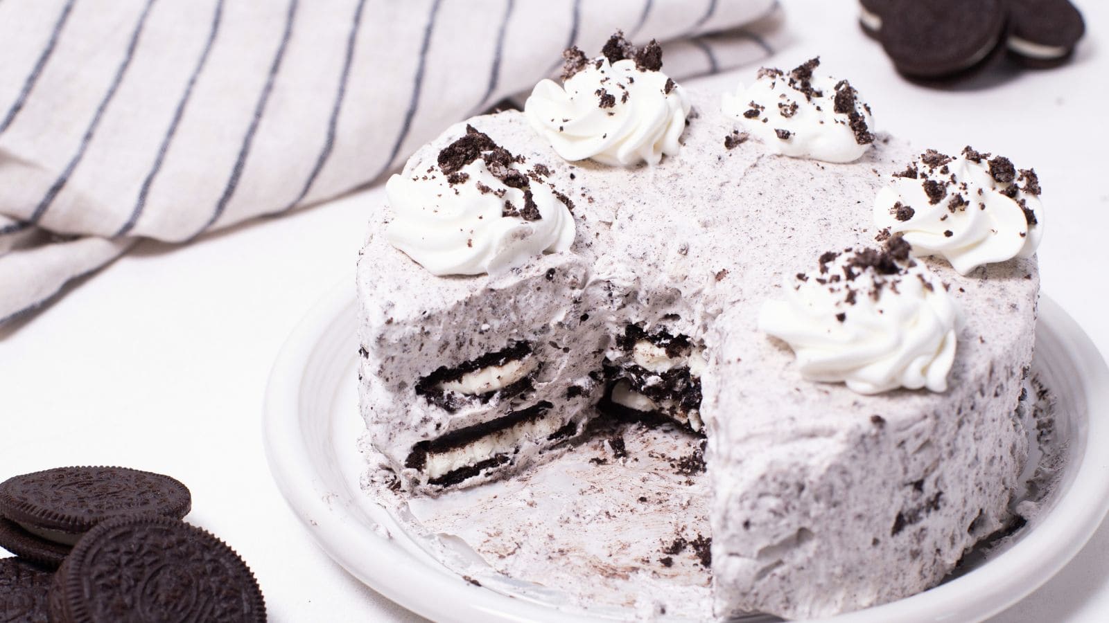 20 Luxurious Desserts For One Or Two You Won't Overeat